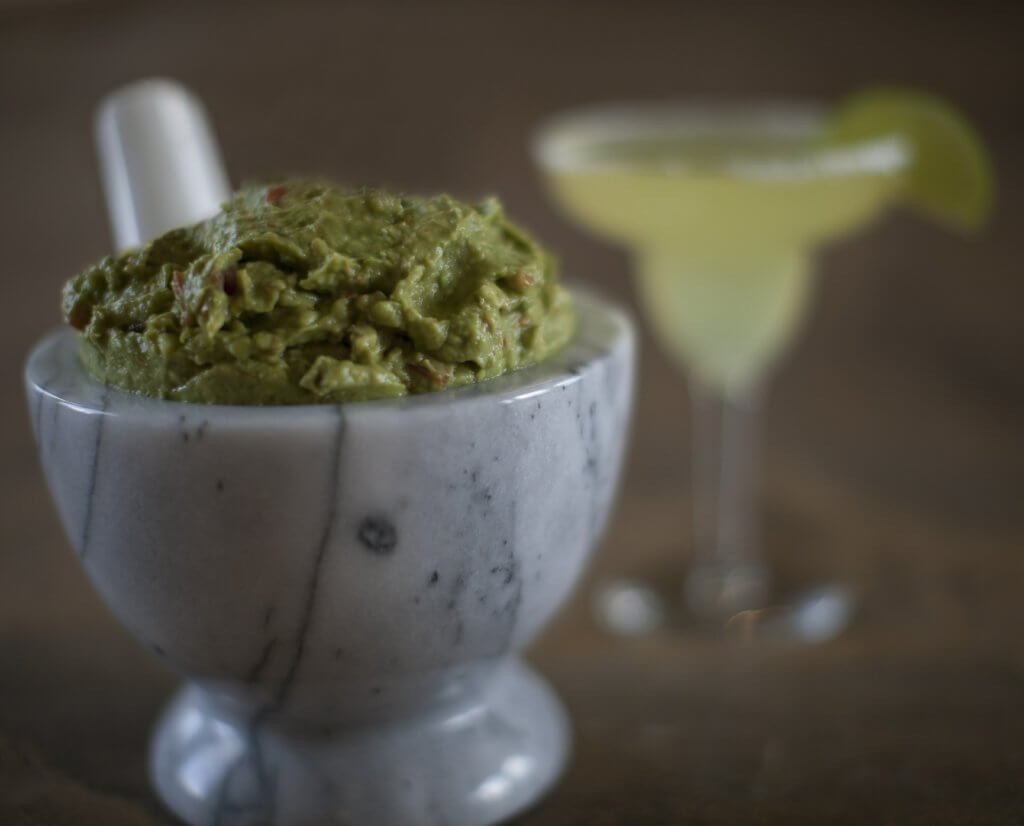 gesundheit-essen-abnehmen.com erklärt:  Guacamole ist der Hit auf jeder Party!
